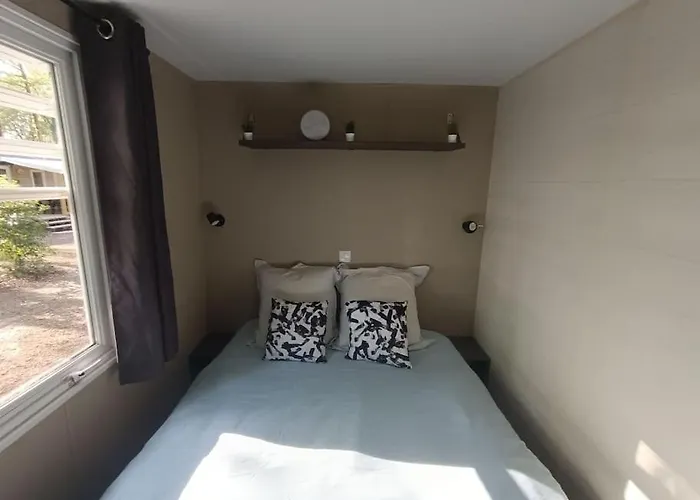 Mobil-home, 3 Ch , 6 Personnes 800cr Σπίτι διακοπών Le Pont Leger